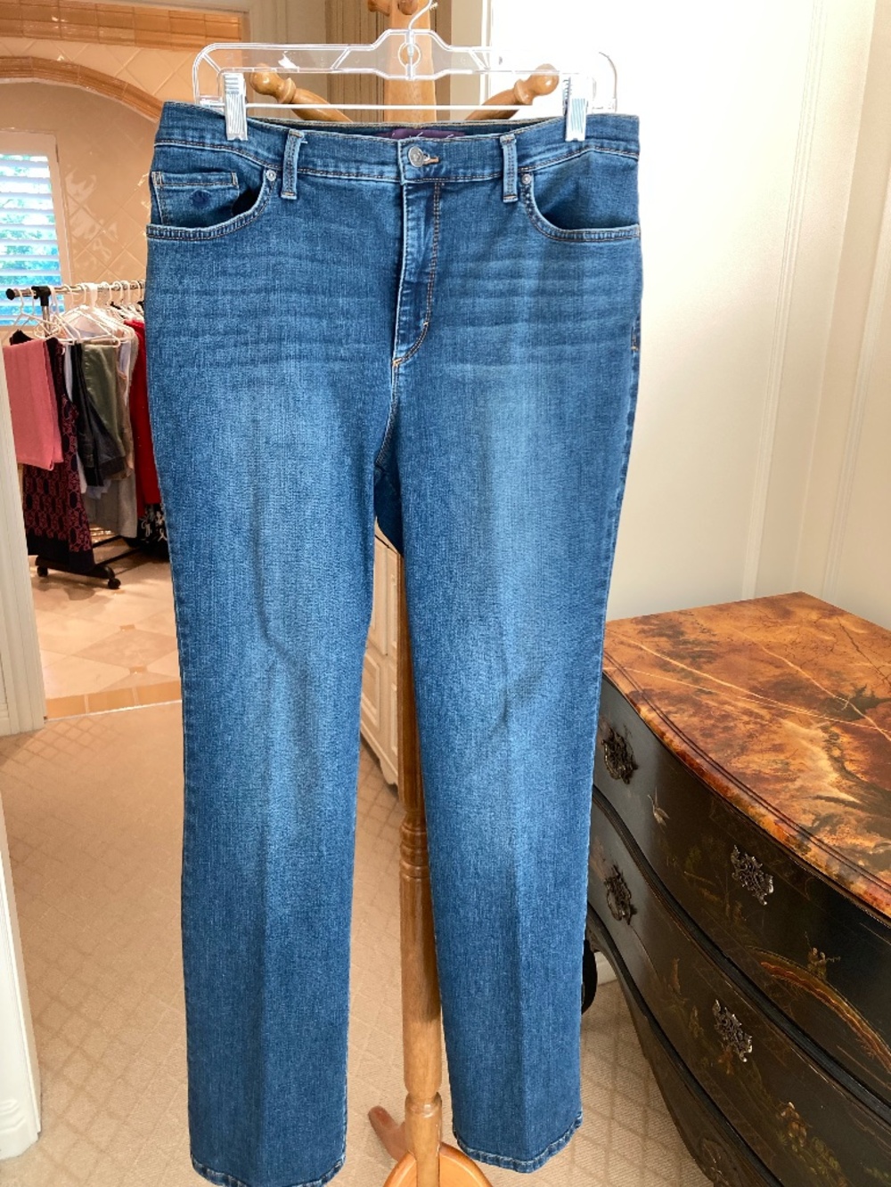 Gloria Vanderbilt Classic Straight Leg Jeans Women's 12 Regular Fit - Preowned
